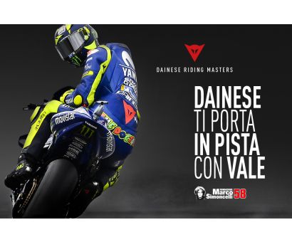 In pista con Valentino Rossi In pista con Valentino Rossi